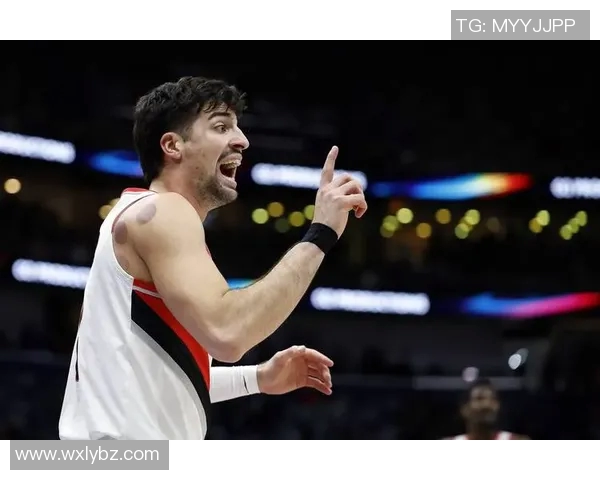 伤痛中的希望:独行侠队员因伤缺席季后赛的背后故事